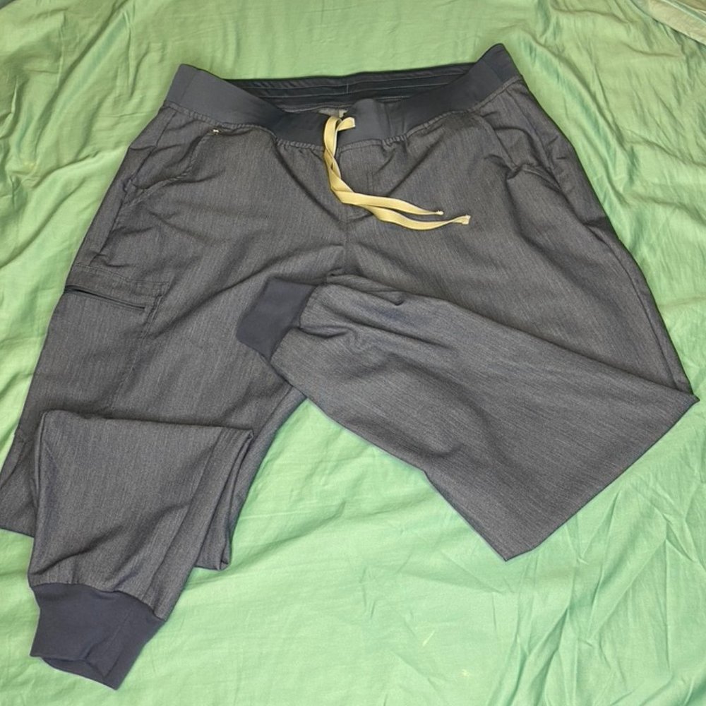 FIGS Women's Heather Denim scrub pants